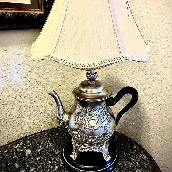 LAMPCRAFTERS Decorative Silver Teapot Lamp Resin Art Sculpture - Picture 2 of 10